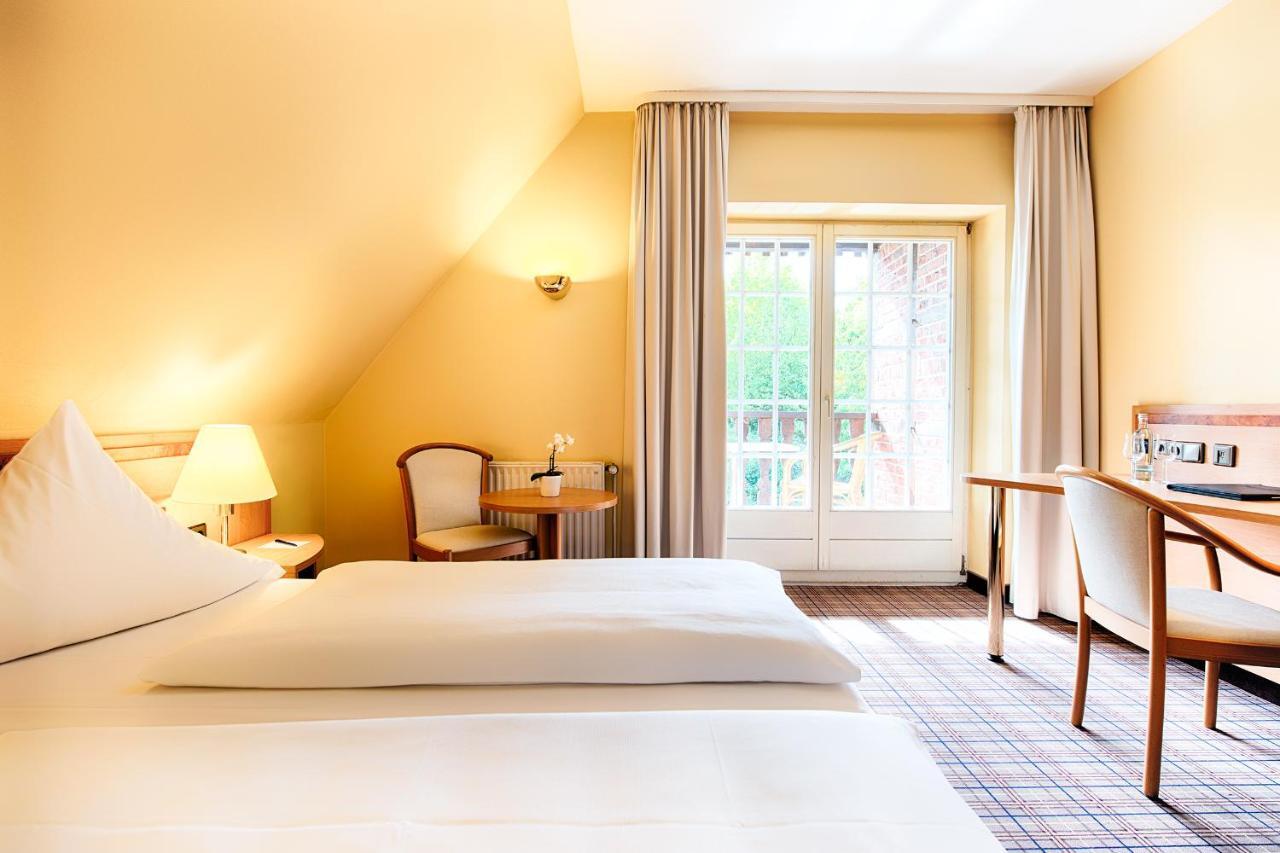 Welcome Hotel